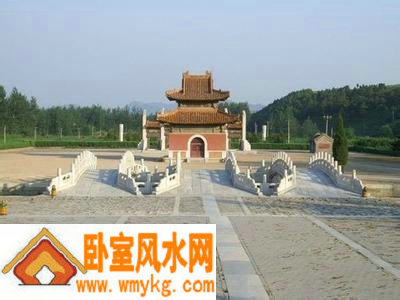 仓促修建的崇陵