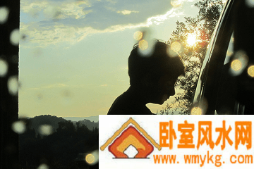 金字旁的男孩名字属鼠