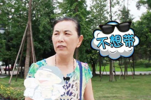 梦见贴别人的照片 梦见撕旧对联贴新对联什么意思 梦见贴别人的照片 梦见撕旧对联贴新对联什么意思