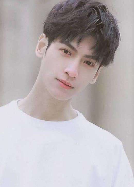 事业有前途的手相女 事业有前途的手相女