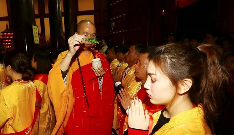 周杰伦多次暗示自己穿越 周杰伦多次暗示自己穿越