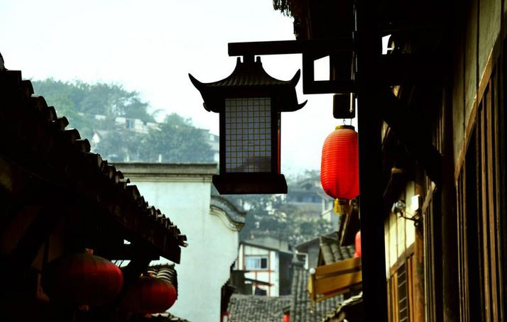 阴宅坐甲向庚吉凶 阴宅坐甲向庚吉凶