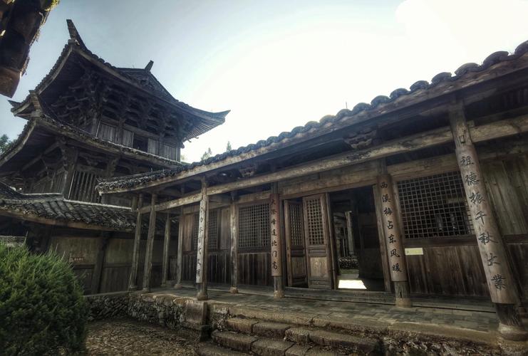 三个字的伤感网名大全 三个字的伤感网名大全