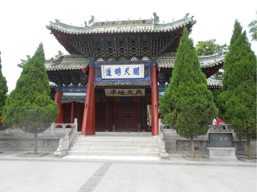 狮子座男与双鱼女配对指数多少 狮子座给双鱼买奶茶可以去霉运 狮子座男与双鱼女配对指数多少 狮子座给双鱼买奶茶可以去霉运