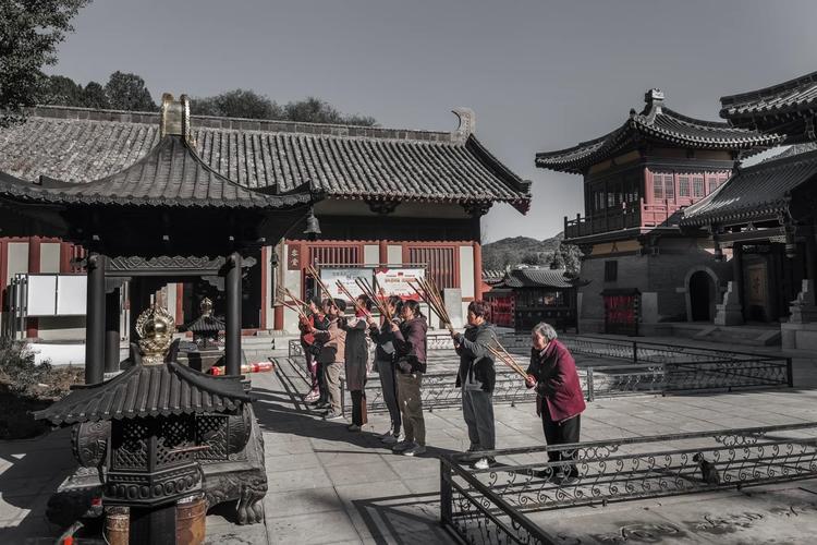墓地风水有那一房 曾仕强讲墓地风水 墓地风水有那一房 曾仕强讲墓地风水