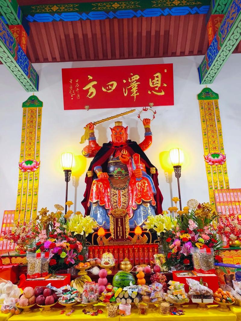 梦见灭火器在手上着火 女人梦见着火了好不好 梦见灭火器在手上着火 女人梦见着火了好不好