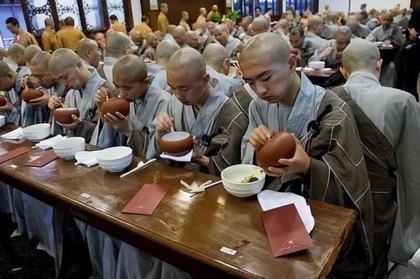属相守护神十二生肖(十二生肖守护神) 属相守护神十二生肖(十二生肖守护神)