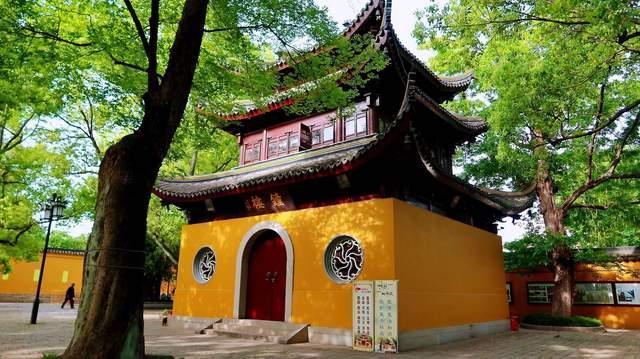 住宅围墙大门风水有什么讲究 需要注意什么禁忌 (农村住宅庭院围墙风水禁忌) 住宅围墙大门风水有什么讲究 需要注意什么禁忌 (农村住宅庭院围墙风水禁忌)