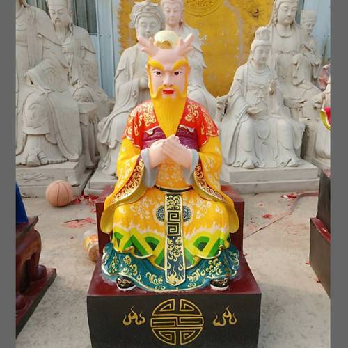 生肖属相为什么要反着戴(属相戴手链有什么讲究,本命年戴的红绳手链上面的生肖方向怎么戴) 生肖属相为什么要反着戴(属相戴手链有什么讲究,本命年戴的红绳手链上面的生肖方向怎么戴)