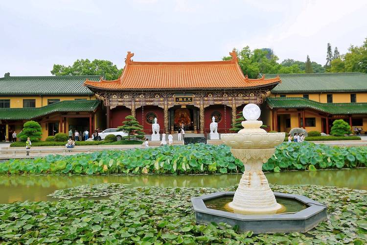 B型水瓶座主见思想 水瓶座的两大克星星座 B型水瓶座主见思想 水瓶座的两大克星星座