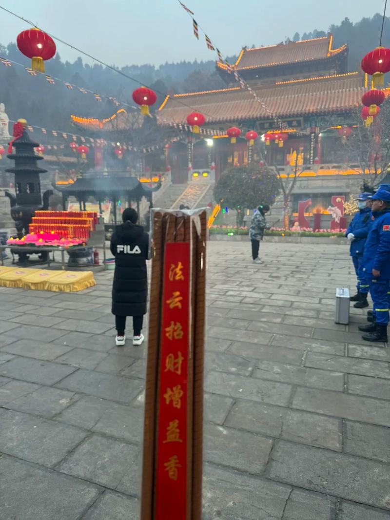 订婚结婚风俗按哪边 订婚仪礼先纳吉 订婚结婚风俗按哪边 订婚仪礼先纳吉