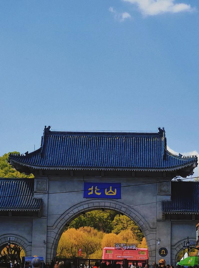 女人算命说我是姑娘命 算命的说我是享福命 女人算命说我是姑娘命 算命的说我是享福命