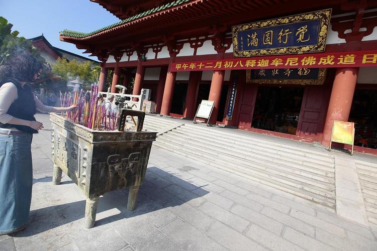 我以为黄品冠(品冠我以为歌词含义) 我以为黄品冠(品冠我以为歌词含义)
