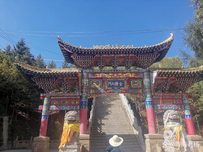 水瓶女详细介绍,全方位解读水瓶座女生 水瓶女详细介绍,全方位解读水瓶座女生