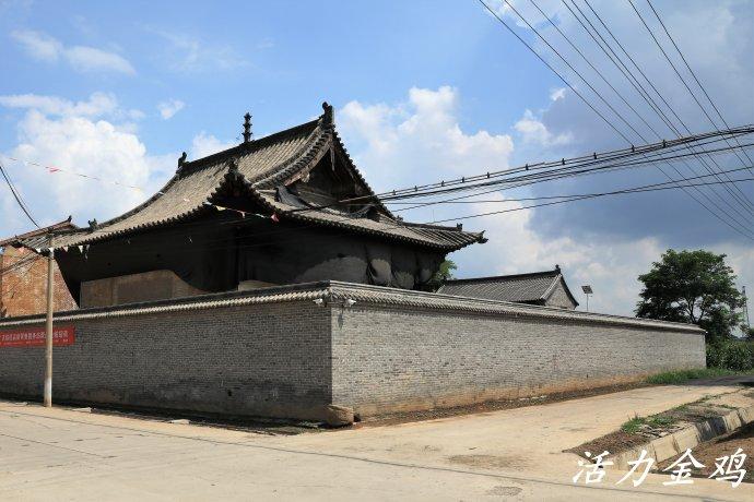 生肖属鸡人士的2013年运程 生肖属鸡人士的2013年运程