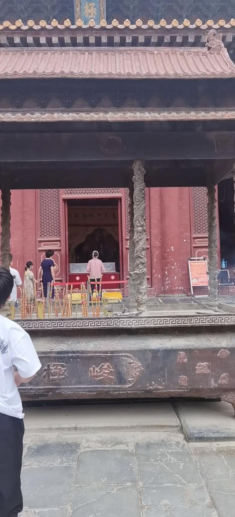 ţ����Ů��Ư���к��������֣���ţŮ��������