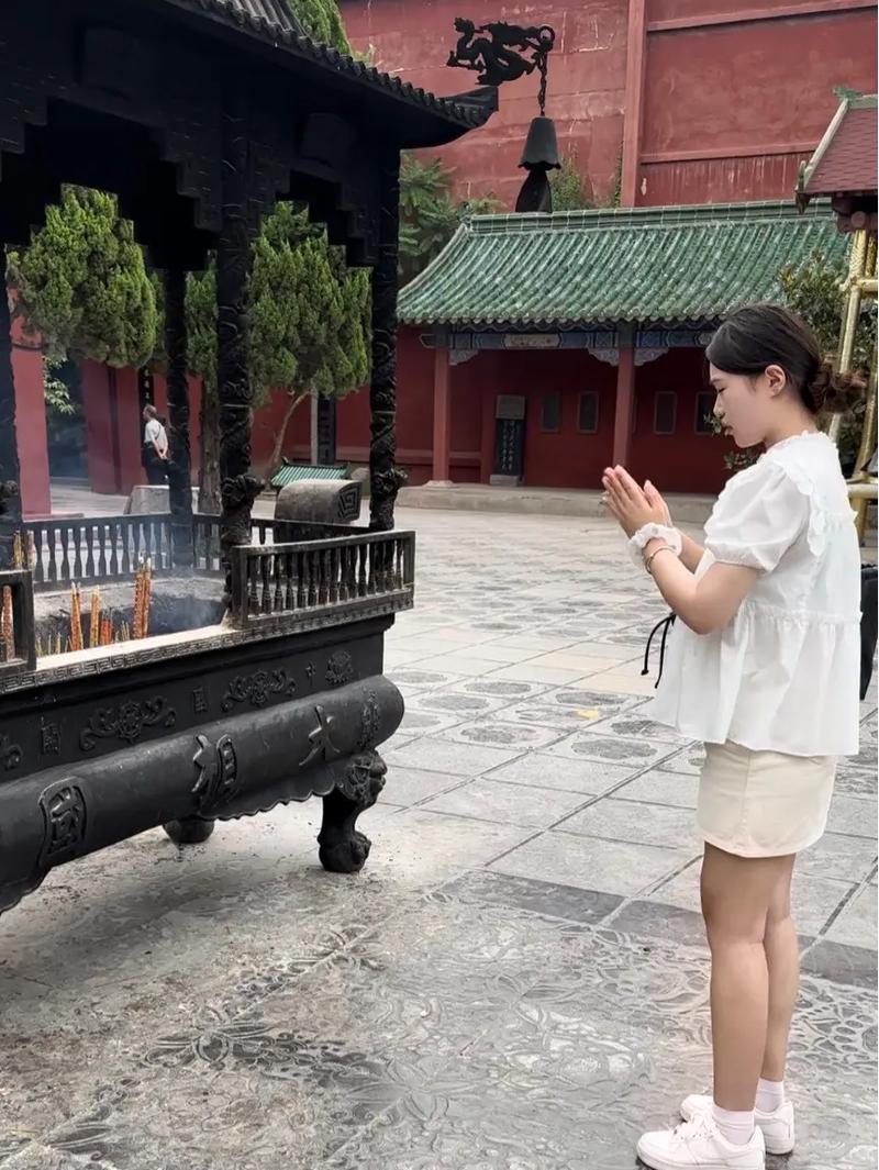 2026年11月结婚黄道吉日老黄历 202610月黄历查询结婚吉日 2026年11月结婚黄道吉日老黄历 202610月黄历查询结婚吉日