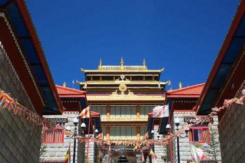两处阴宅两个墓碑可以吗 两处阴宅两个墓碑可以吗