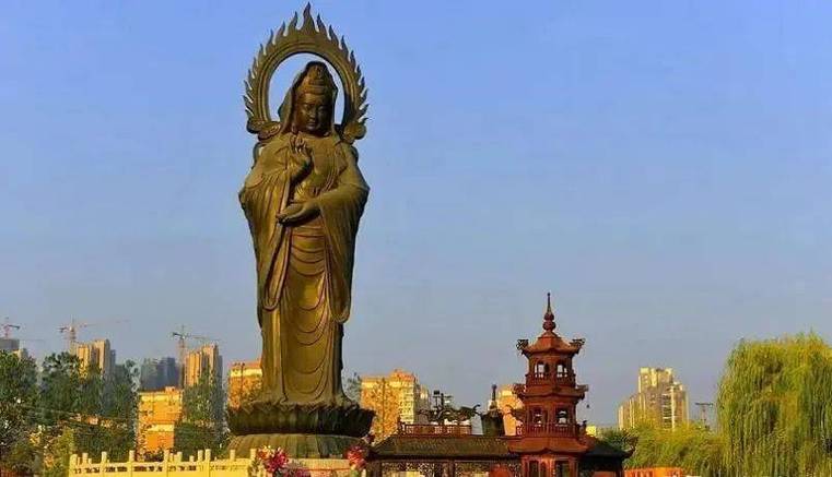 巨蟹男不排斥和你肢体接触,巨蟹男和巨蟹女在一起合适吗 巨蟹男不排斥和你肢体接触,巨蟹男和巨蟹女在一起合适吗