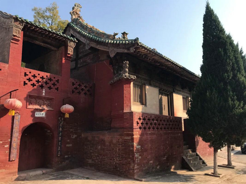 手上的贵人纹在哪里 无名指上贵人纹一生贵人运 手上的贵人纹在哪里 无名指上贵人纹一生贵人运