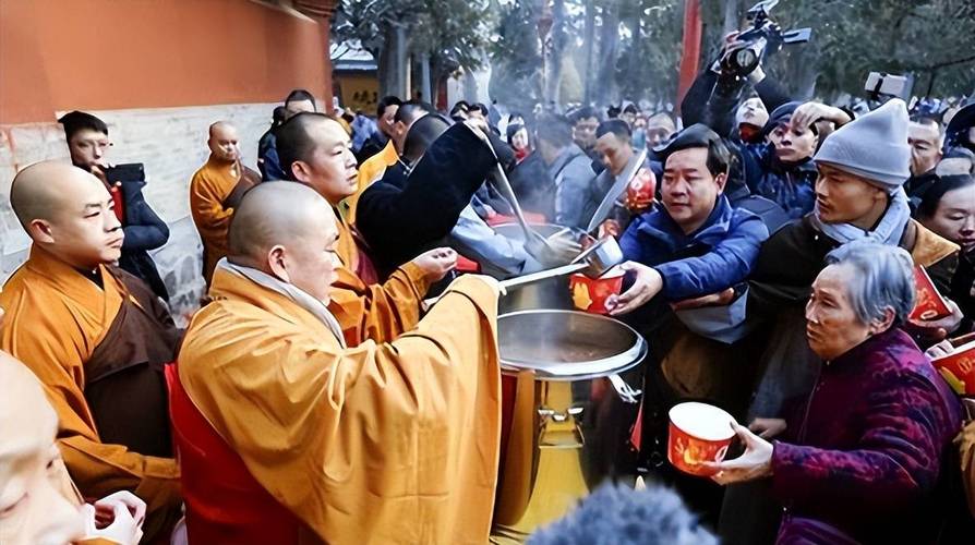 别墅入户双开大门风水尺寸 别墅入户双开大门风水尺寸