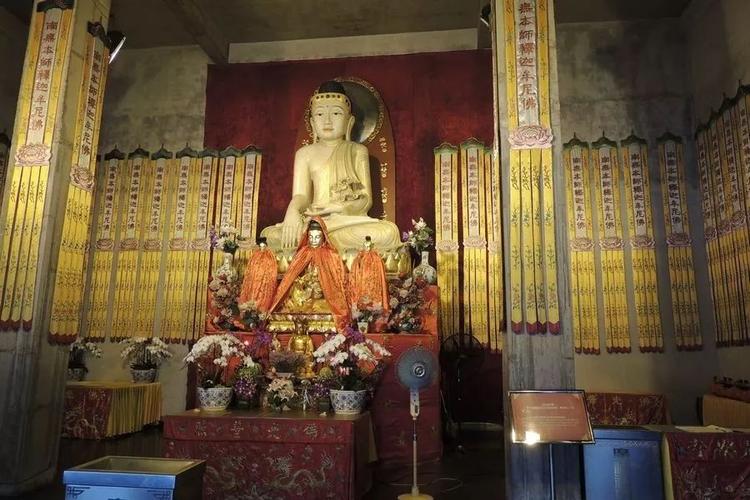 鱼缸假山风水禁忌图解图片(鱼缸的风水摆放禁忌鱼缸的风水摆放有哪些禁忌) 鱼缸假山风水禁忌图解图片(鱼缸的风水摆放禁忌鱼缸的风水摆放有哪些禁忌)