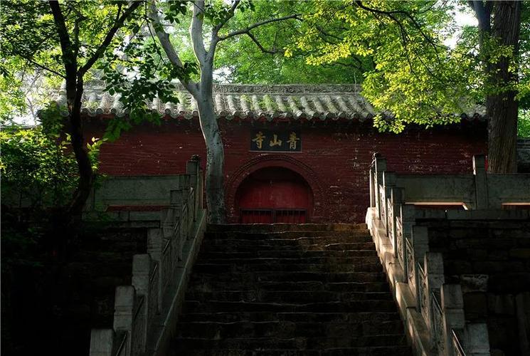 不放床头的风水化解 不放床头的风水化解