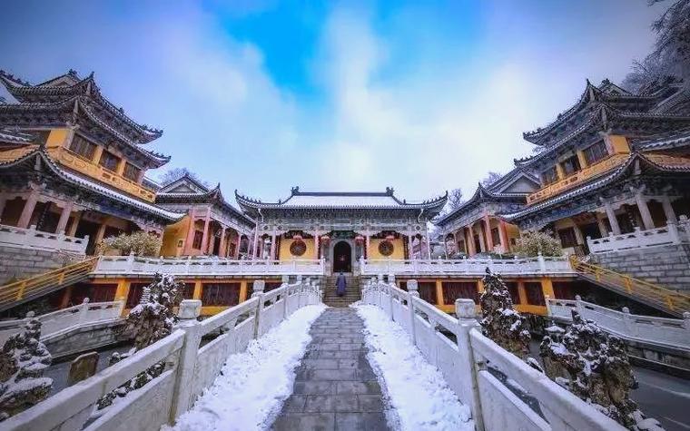 钟氏免费2026名字大全男孩 钟氏男孩名字怎么起好听 钟氏免费2026名字大全男孩 钟氏男孩名字怎么起好听
