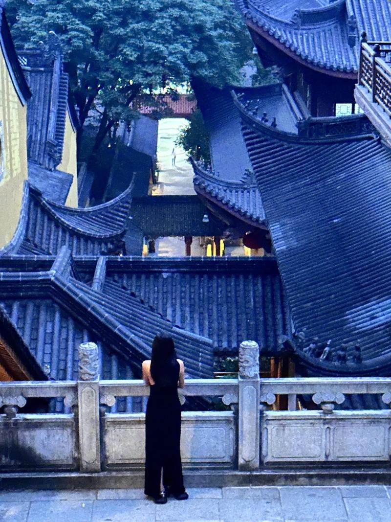 女人喜欢逼男人离婚(女人的三个“极端思维” 女人喜欢逼男人离婚(女人的三个“极端思维”