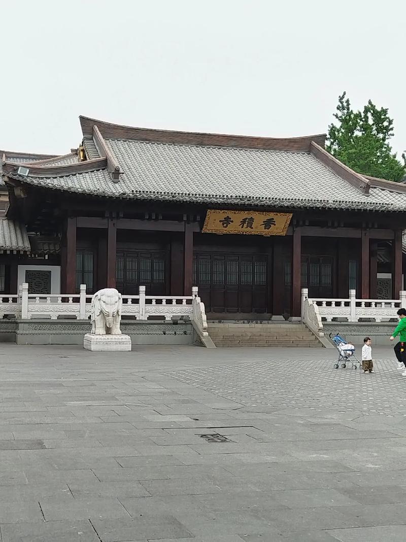 别墅做屋顶花园覆土风水 别墅做屋顶花园覆土风水